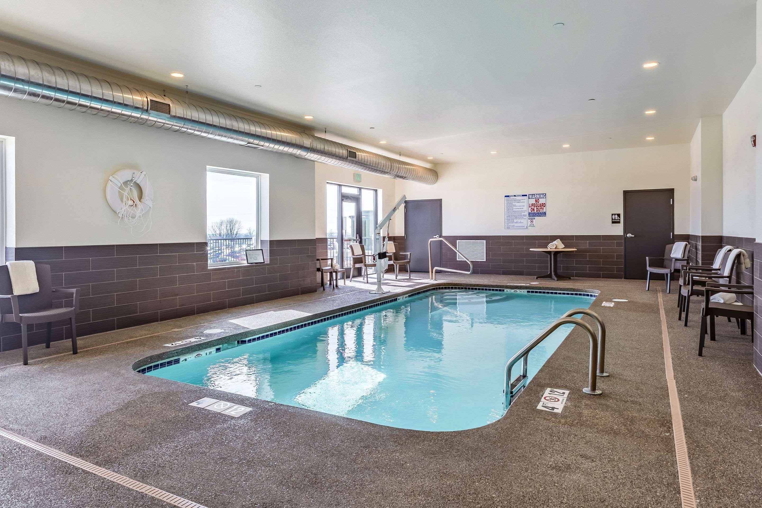 Sleep Inn & Suites Mt Hope Near Auction & Event Center Millersburg Luaran gambar